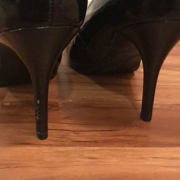 Black glossy pumps - Picture 5 of 5